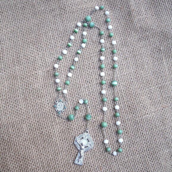 Handmade Celtic Crucifix Rosary Cats Eye Beads - Picture 1 of 12